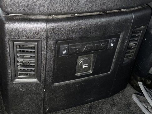 Used 2016 RAM 1500 Limited image 21