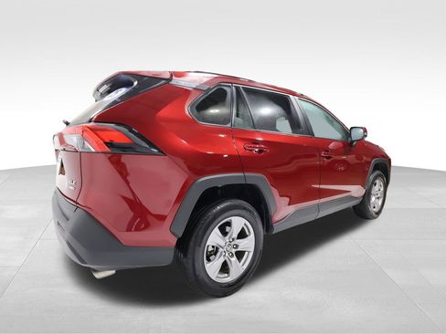 Used 2025 Toyota RAV4 XLE image 4