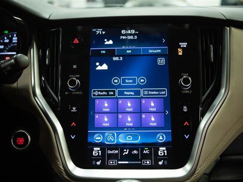 Used 2022 Subaru Outback Premium image 20