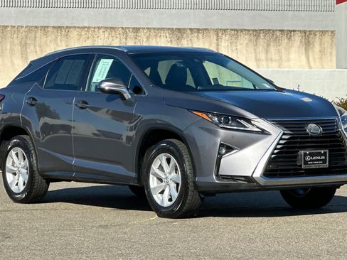Used 2017 Lexus RX 350 FWD w/ Premium Package image 2