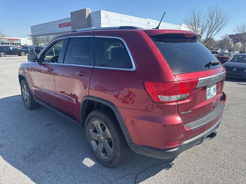 Used 2013 Jeep Grand Cherokee Trailhawk image 10