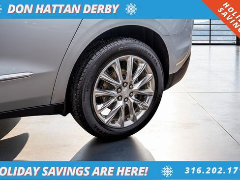 Used 2021 Buick Enclave Premium w/ Surround and Sites Package image 37