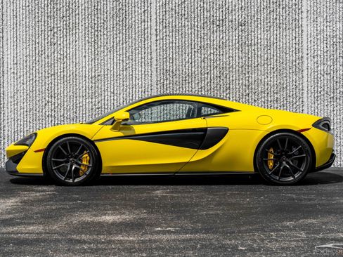 Used 2018 McLaren 570S Coupe image 10