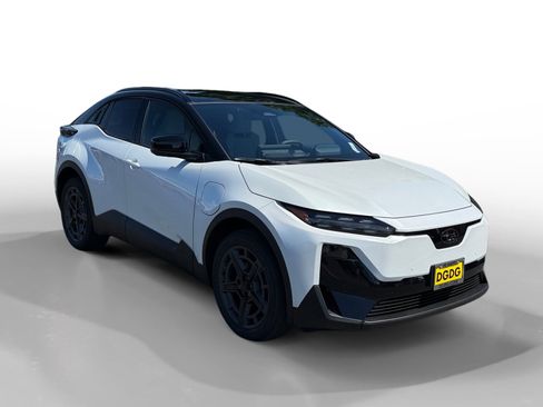 New 2026 Subaru Uncharted AWD image 7