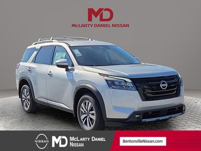 New 2025 Nissan Pathfinder SL