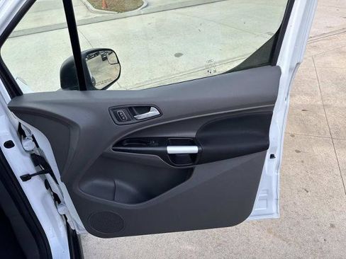 Certified 2021 Ford Transit Connect XLT image 14