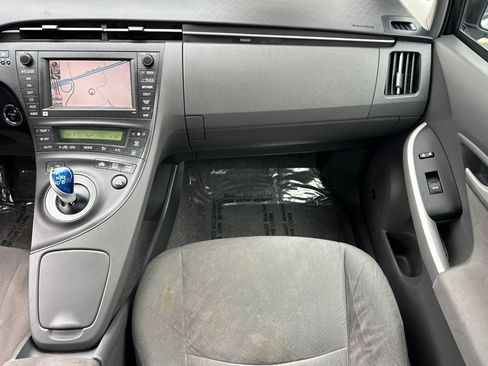 Used 2011 Toyota Prius One image 29