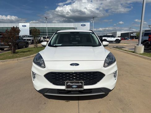 Used 2021 Ford Escape SEL w/ Technology Package image 9