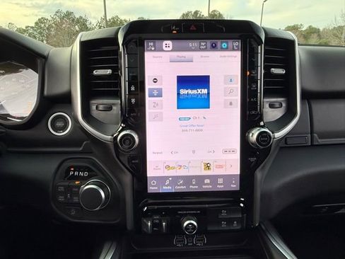 New 2026 RAM 1500 4x4 Crew Cab image 17