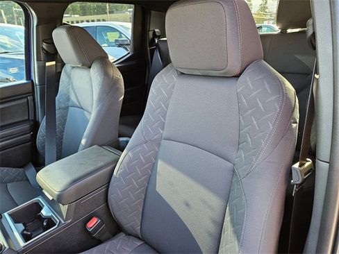 Used 2025 Toyota Tacoma SR5 image 11