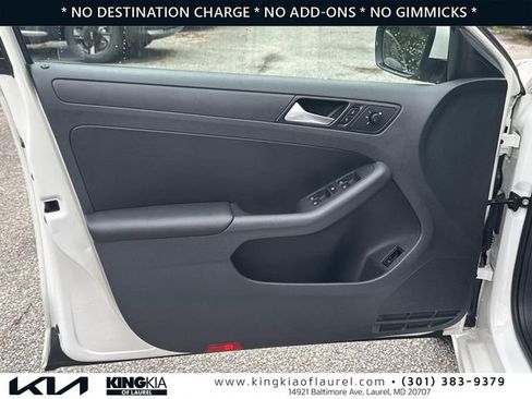 Used 2014 Volkswagen Jetta SE FWD image 19