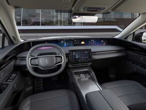 New 2026 Lincoln Nautilus Premier AWD/4WD image 9