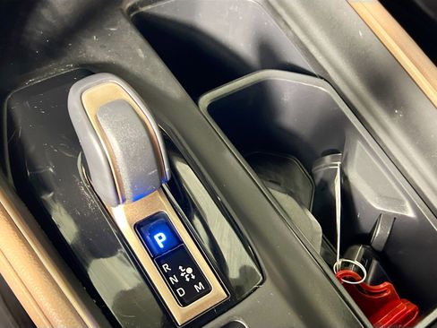 Used 2024 Toyota Grand Highlander AWD Hybrid image 25