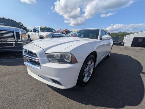 Used 2011 Dodge Charger R/T AWD/4WD image 3