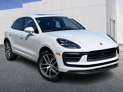 Certified 2026 Porsche Macan Turbo AWD/4WD image 9