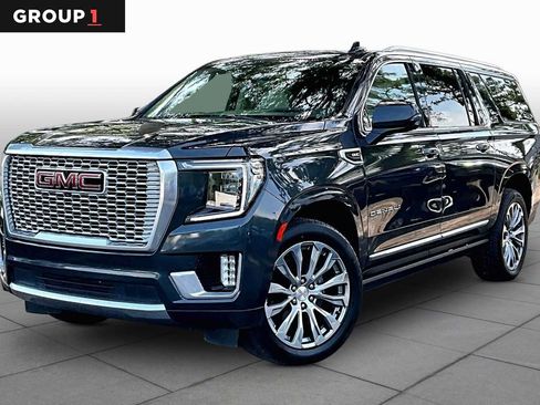 Used 2021 GMC Yukon XL Denali w/ Denali Premium Package AWD/4WD image 1