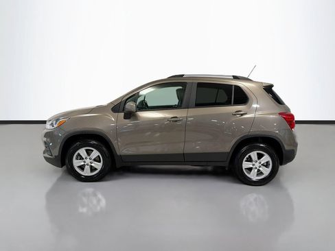 Used 2022 Chevrolet Trax LT w/ Driver Confidence Package AWD/4WD image 10