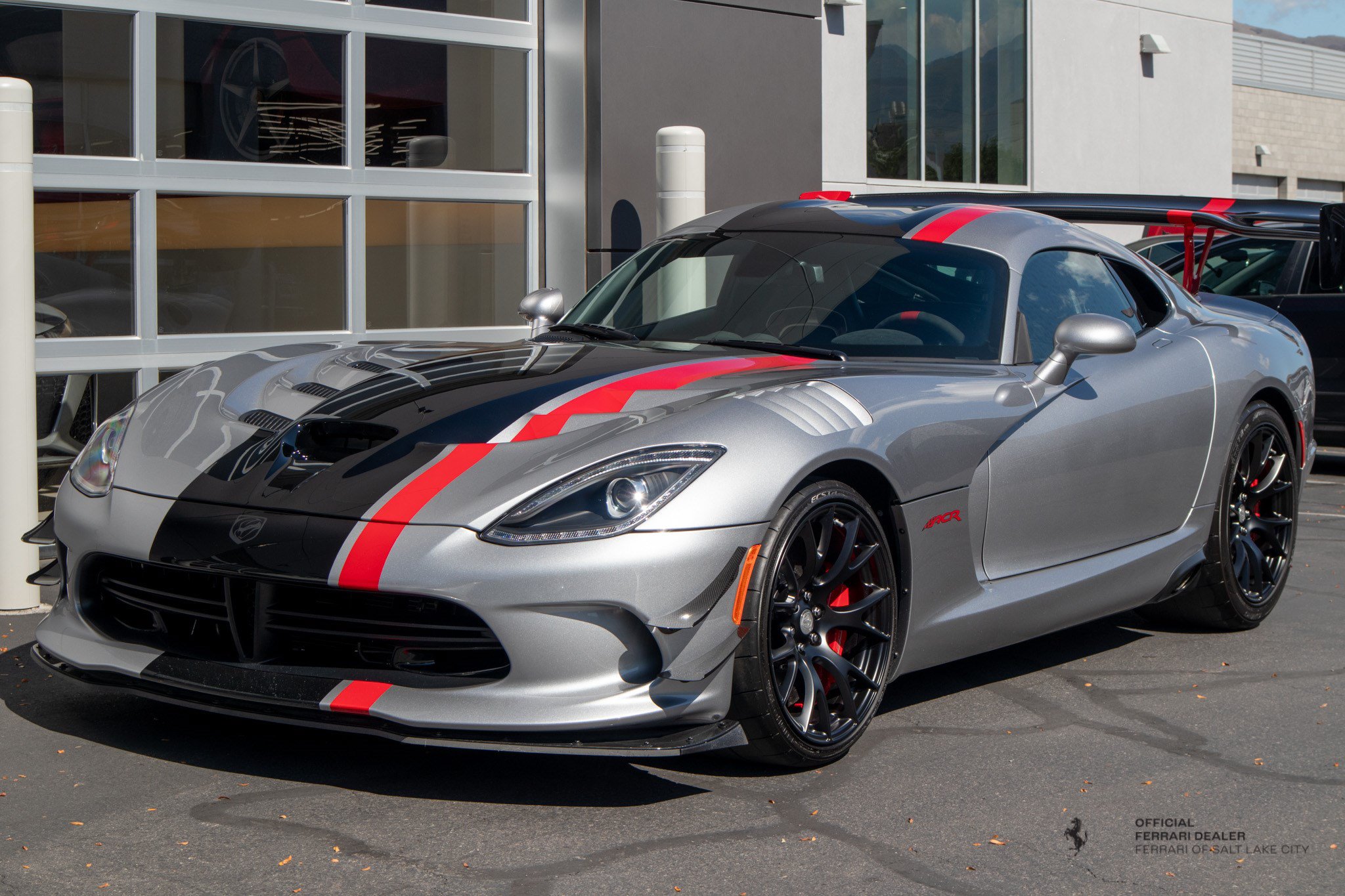 Used 2017 Dodge Viper ACR w/ Extreme Aero Package RWD image 1