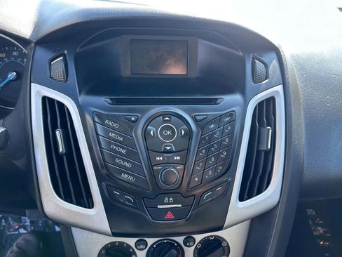 Used 2014 Ford Focus SE image 20