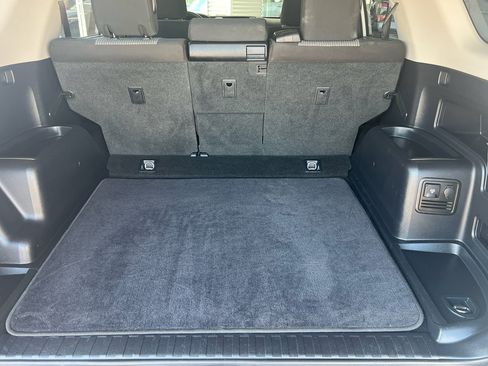 Used 2022 Toyota 4Runner SR5 image 32