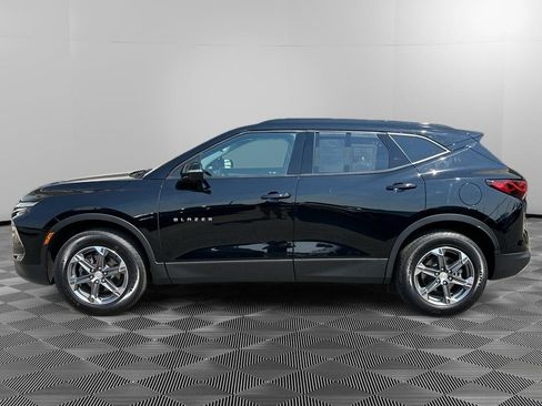 Used 2024 Chevrolet Blazer LT w/ Sound & Technology Package AWD/4WD image 7