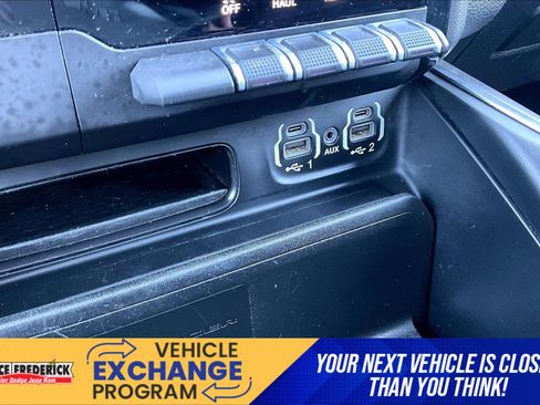 Used 2021 RAM 1500 Laramie AWD/4WD image 26