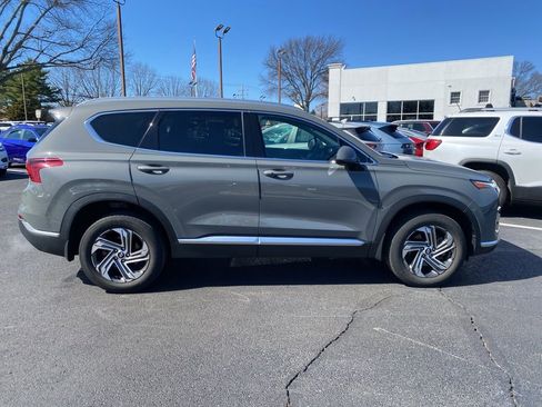 Certified 2022 Hyundai Santa Fe SEL image 2