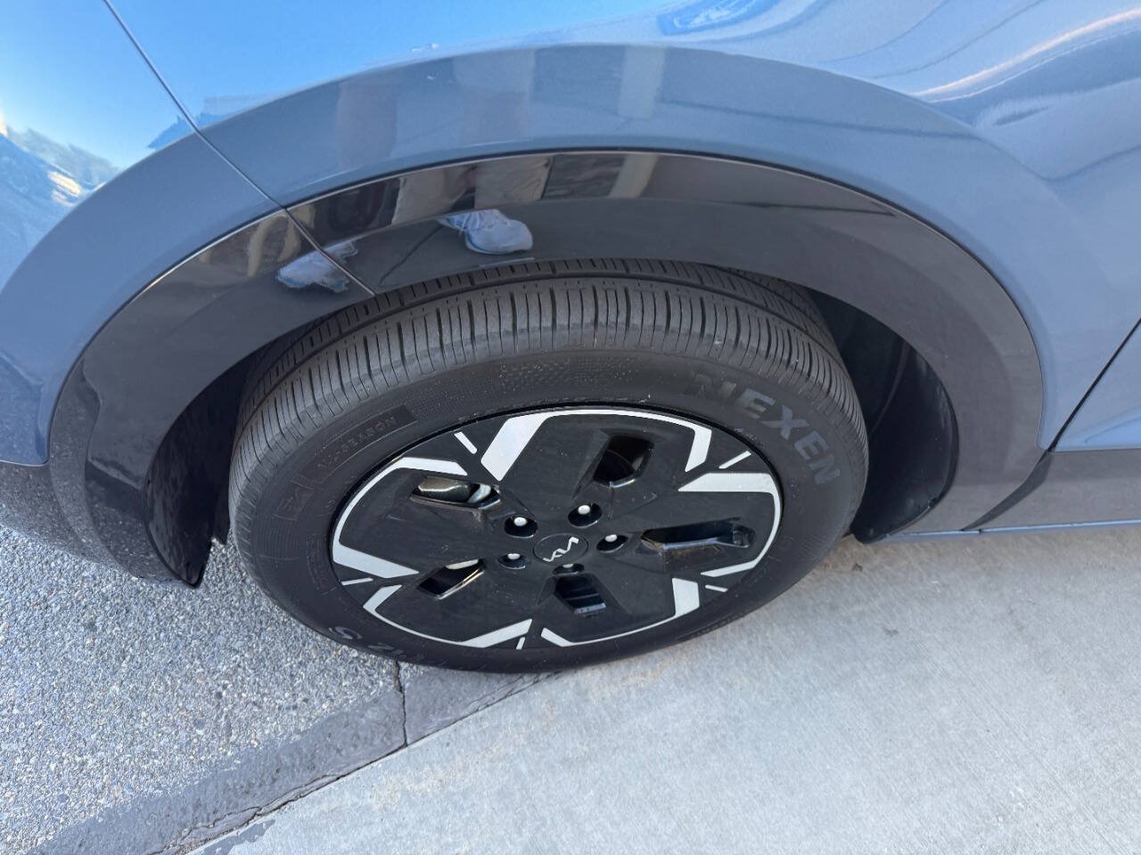 Used 2024 Kia Niro Wind w/ Wind Preserve Package FWD image 15