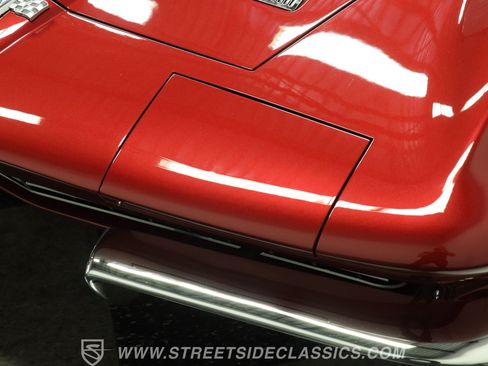Used 2005 Chevrolet Corvette Coupe w/ Preferred Equipment Group RWD image 20