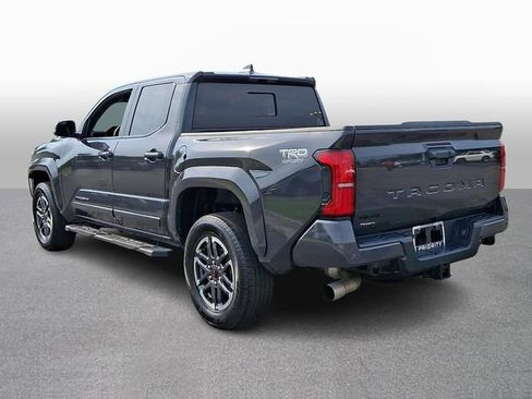 Used 2024 Toyota Tacoma TRD Sport w/ TRD Sport Upgrade Package AWD/4WD image 6