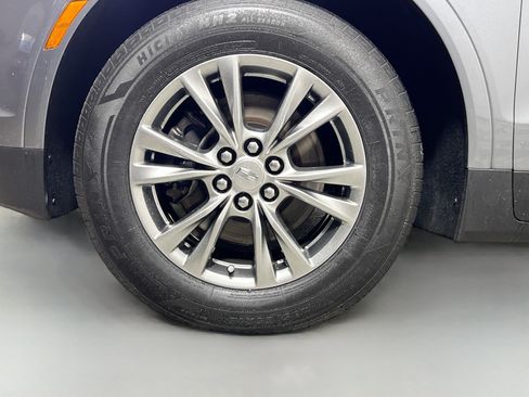 Used 2021 Cadillac XT5 Premium Luxury FWD image 14