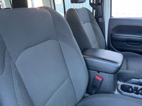 Used 2023 Jeep Wrangler Willys image 56