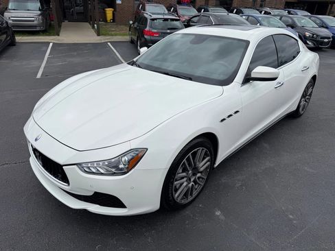 Used 2017 Maserati Ghibli image 40