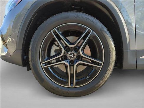 Certified 2026 Mercedes-Benz GLA 250 image 24
