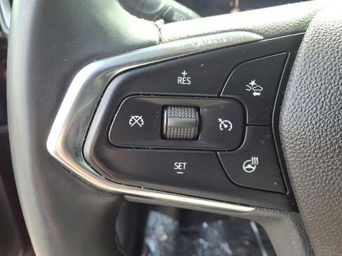 Used 2025 Chevrolet TrailBlazer LT w/ LT Cold Weather Package AWD/4WD image 7