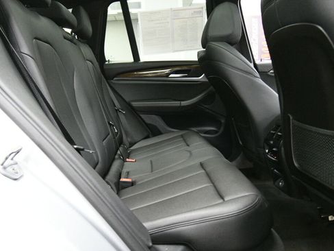 Used 2018 BMW X3 xDrive30i image 26