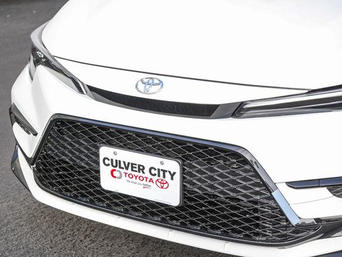 New 2026 Toyota Corolla SE image 6