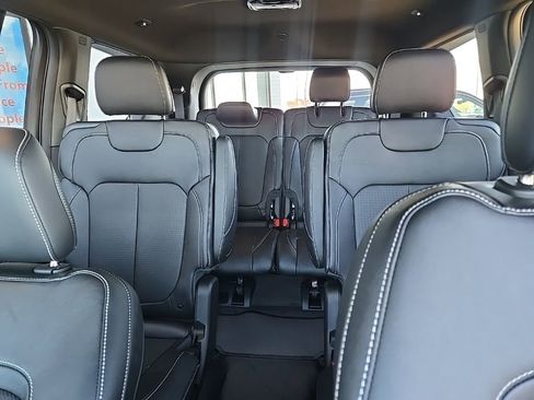 New 2026 Jeep Grand Cherokee L Limited image 34