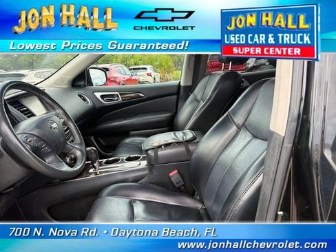 Used 2015 Nissan Pathfinder SL w/ SL Premium Package FWD image 18
