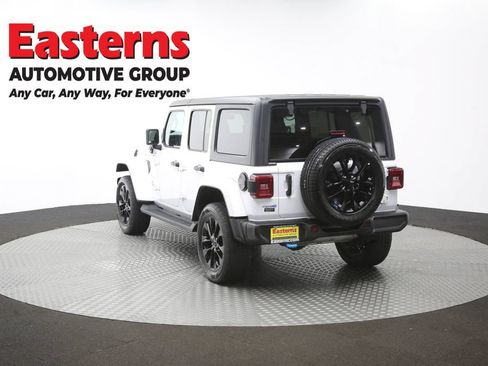 Used 2023 Jeep Wrangler Unlimited Sahara w/ Dual Top Group AWD/4WD image 67