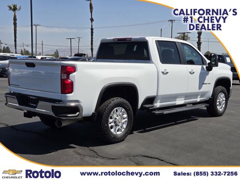 Used 2023 Chevrolet Silverado 2500 LT w/ Convenience Package AWD/4WD image 7