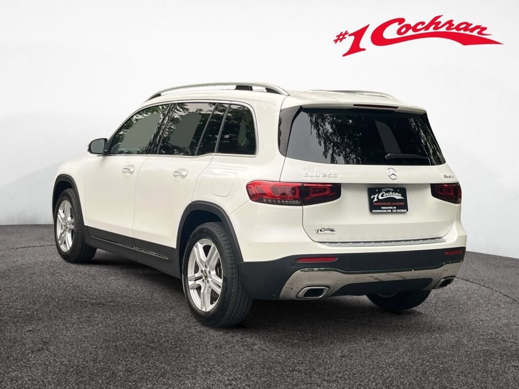 Certified 2023 Mercedes-Benz GLB 250 4MATIC w/ Premium Package image 10