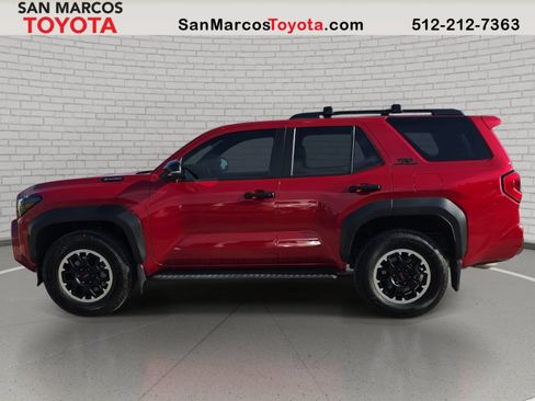 Used 2025 Toyota 4Runner TRD Off-Road Premium w/ Tow Technology Package AWD/4WD image 9