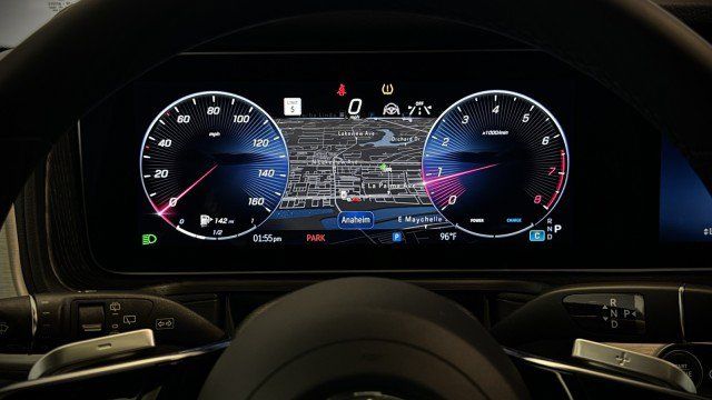 Used 2025 Mercedes-Benz G 550 image 16