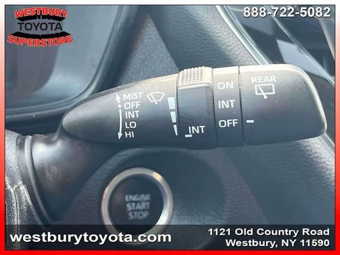 Used 2022 Toyota Corolla Cross LE w/ Moonroof Package image 26