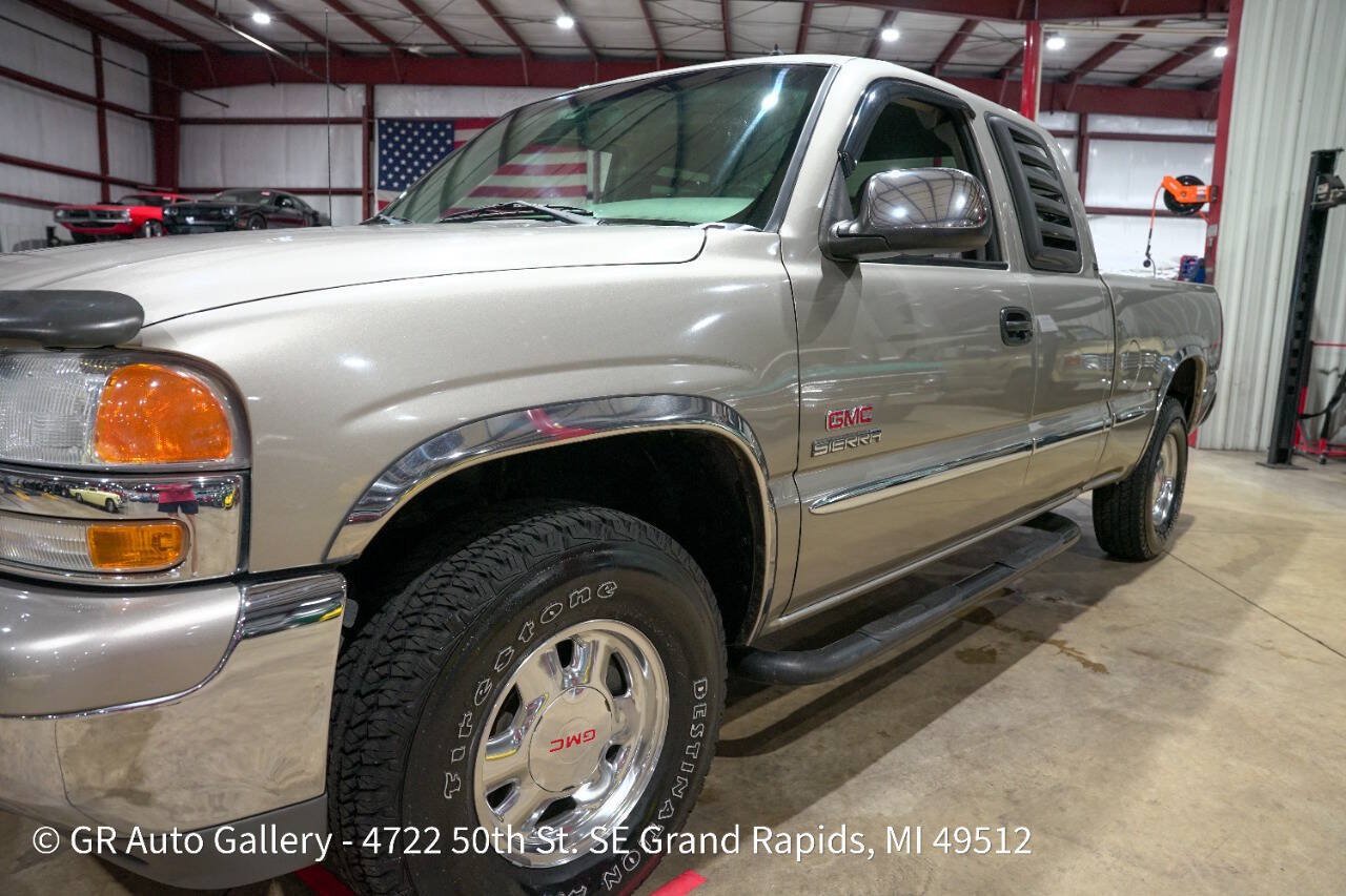 Used 2001 GMC Sierra 1500 4x4 Extended Cab w/ SLT Marketing Option Pkg image 33