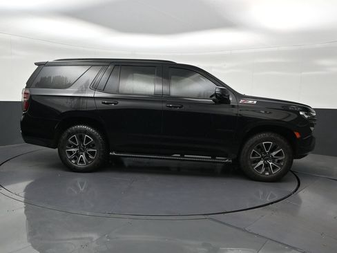Used 2022 Chevrolet Tahoe Z71 w/ Luxury Package AWD/4WD image 7