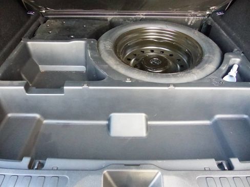 Used 2023 Honda Passport EX-L image 39