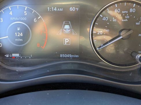 Used 2022 Nissan Kicks SR w/ Interior Electronics Package image 17