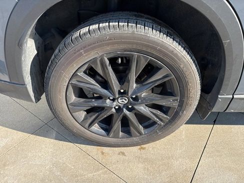 Used 2025 MAZDA CX-5 Carbon Edition image 9